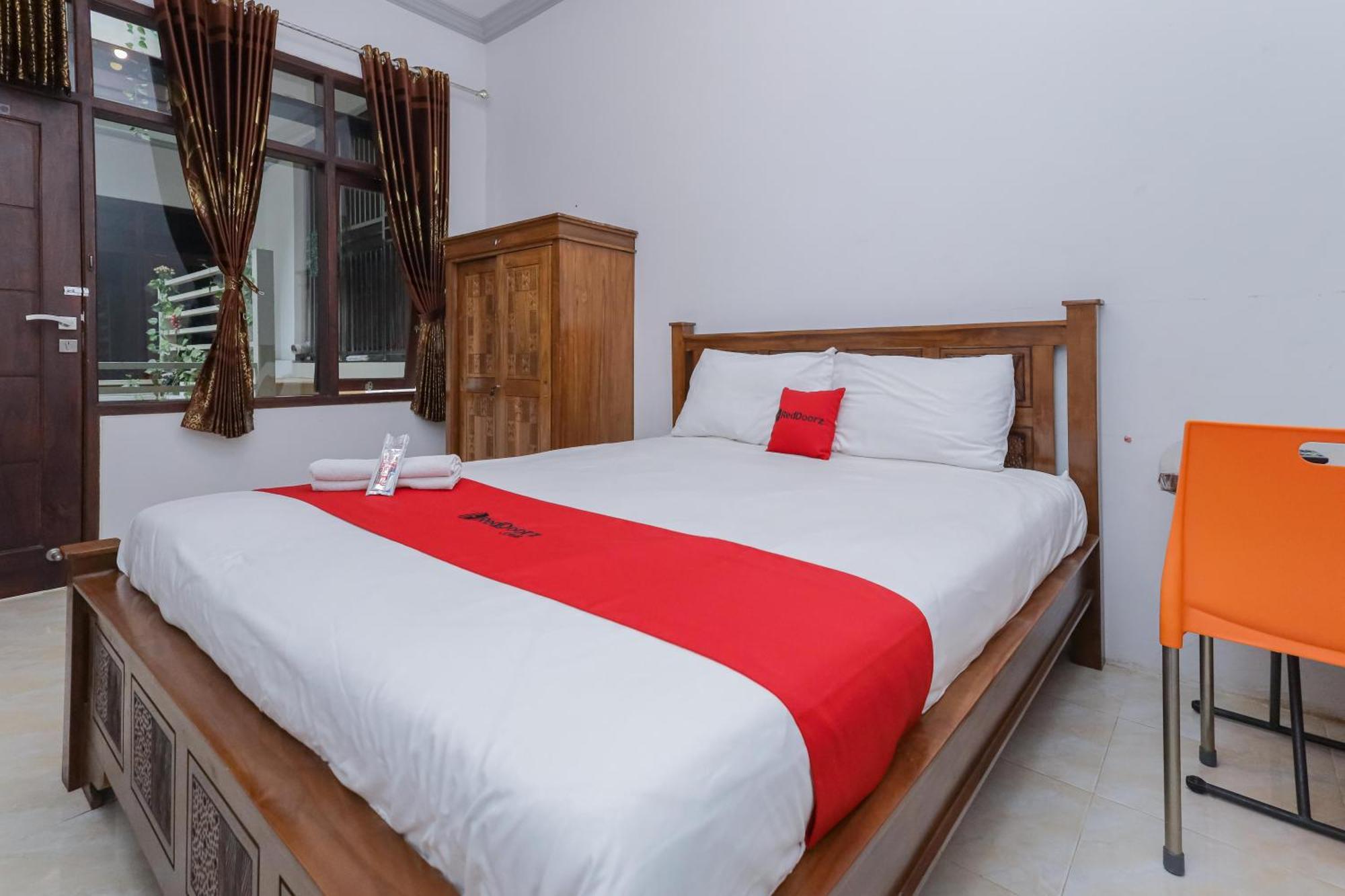 Reddoorz At Pondok Candra 泗水 外观 照片