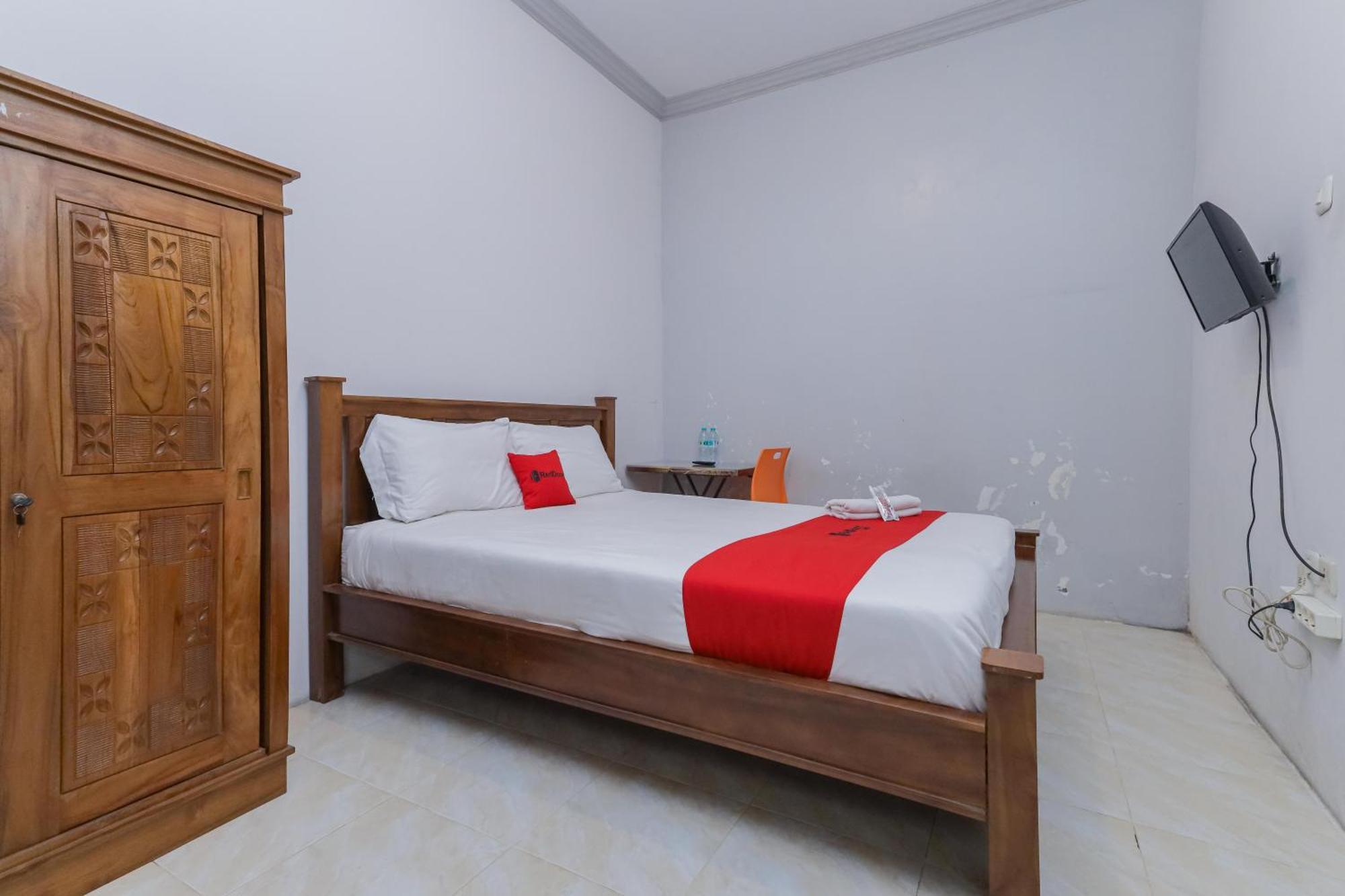 Reddoorz At Pondok Candra 泗水 外观 照片