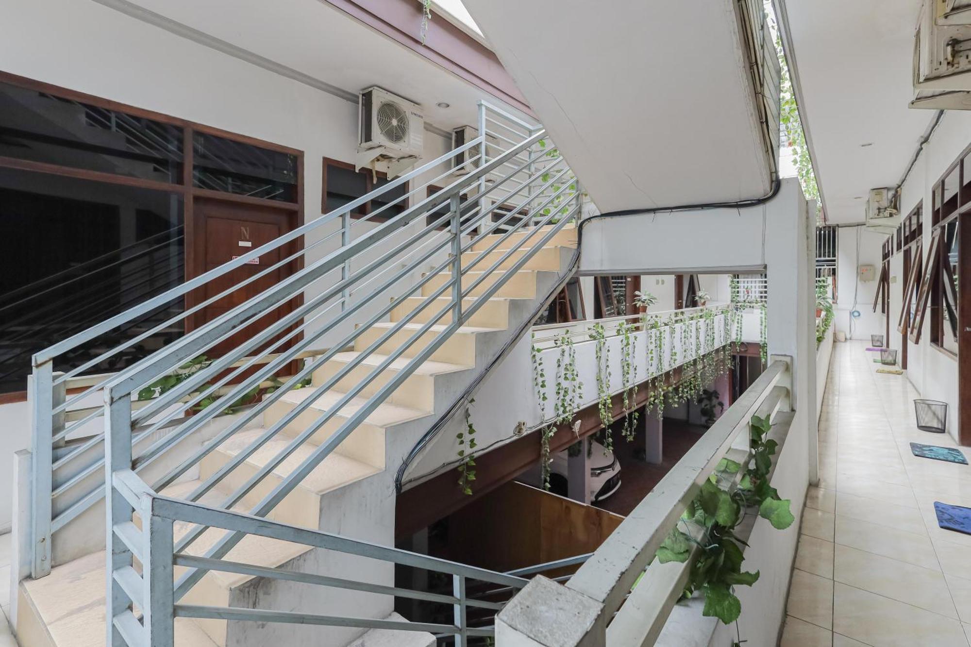 Reddoorz At Pondok Candra 泗水 外观 照片