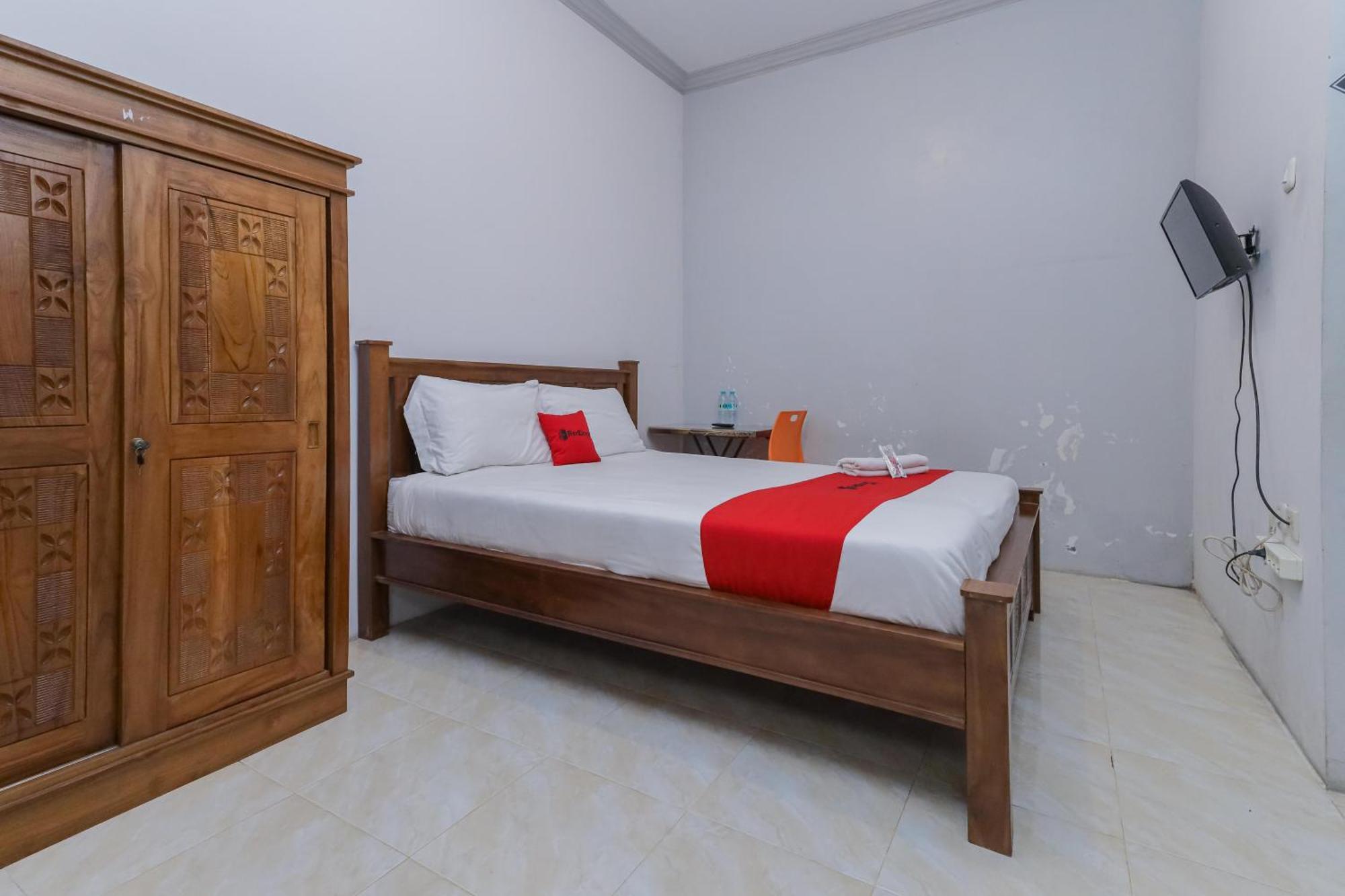 Reddoorz At Pondok Candra 泗水 外观 照片